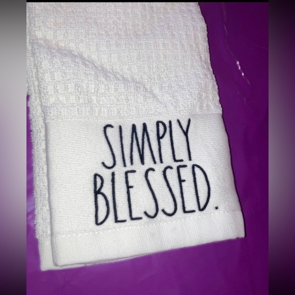 Rae Dunn Kitchen Towels - Picture 2 of 4